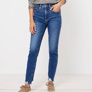 LOFT Outlet Size 6 High Rise Skinny Chewed Hem Cotton/Elastane Jeans